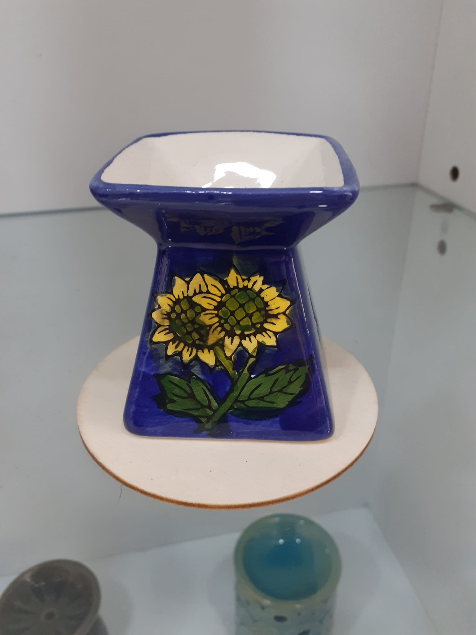 aa40c79f-626f-4ef7-b8dd-ebc69767cec1